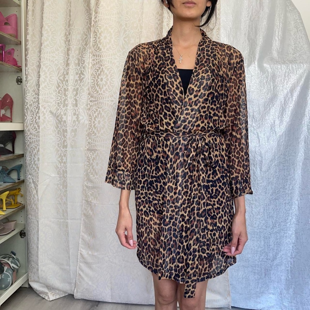 OHS Leopard Print Mesh Robe - Picture 2 of 8